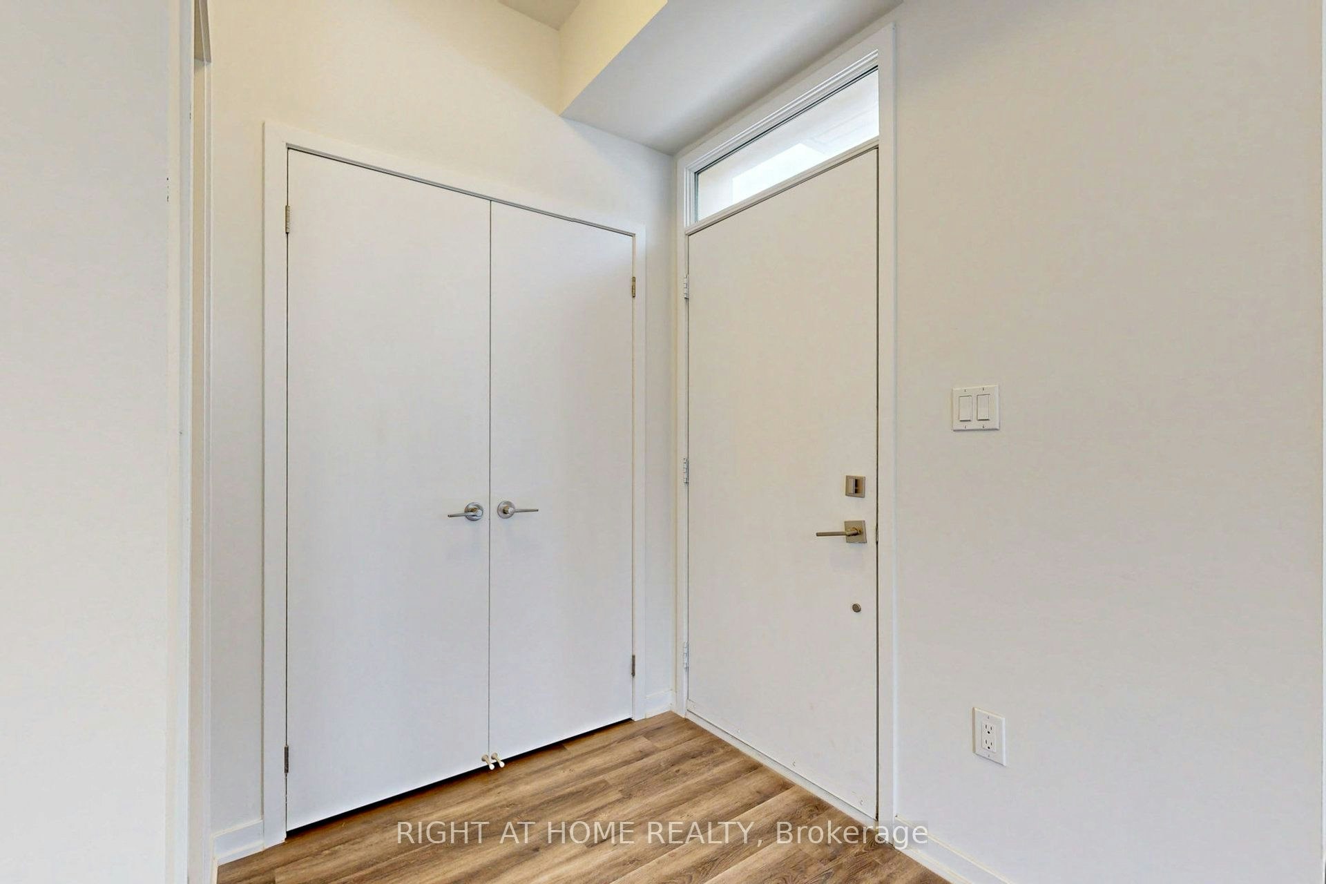 TH127-11 Almond Blossom Mews, Vaughan, ON, L4K 0N7 - 4