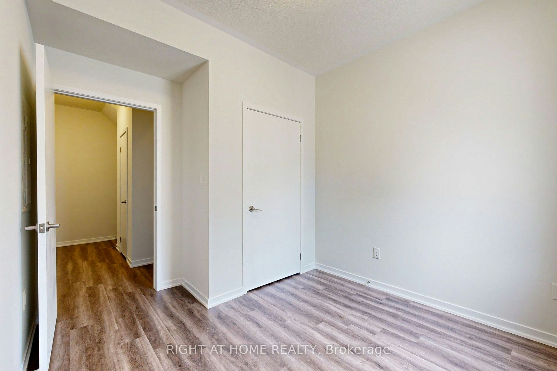 TH127-11 Almond Blossom Mews, Vaughan, ON, L4K 0N7 - 19