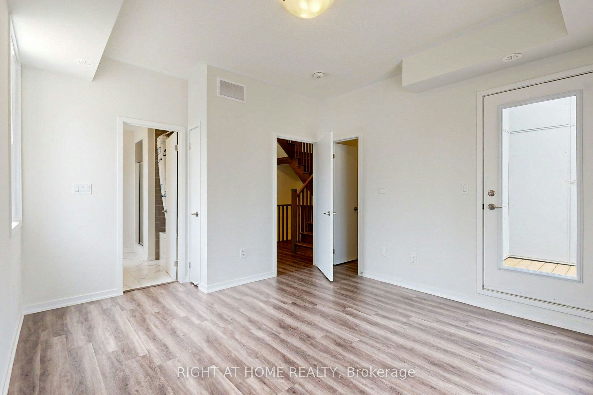TH127-11 Almond Blossom Mews, Vaughan, ON, L4K 0N7 - 27