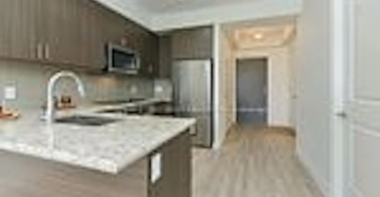 1011-9618 Yonge Street, Richmond Hill, ON, L4C 0X5 - 5