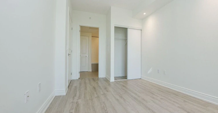1011-9618 Yonge Street, Richmond Hill, ON, L4C 0X5 - 6