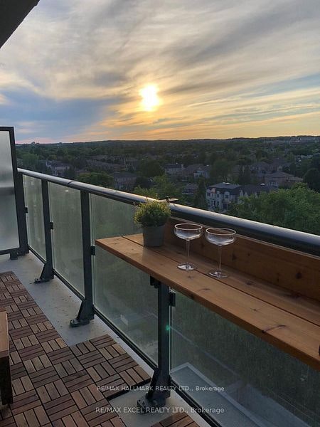 1011-9618 Yonge Street, Richmond Hill, ON, L4C 0X5 - 12