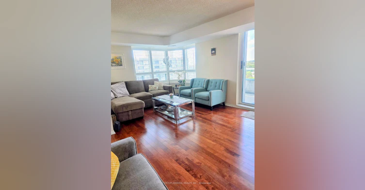 PH210-1 Emerald Lane, Vaughan, ON, L4J 8N2