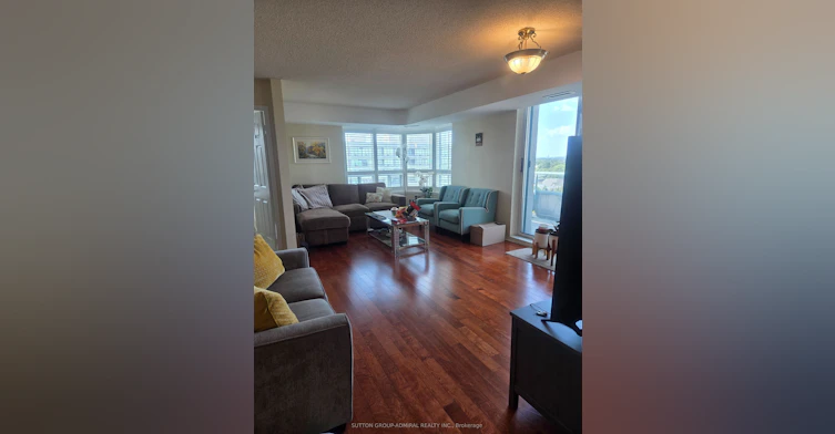 PH210-1 Emerald Lane, Vaughan, ON, L4J 8N2 - 5