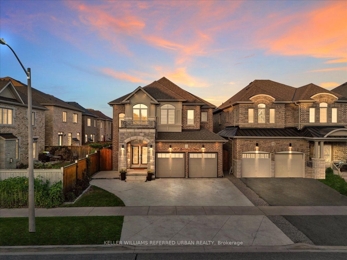 302 Inverness Way, Bradford West Gwillimbury, ON, L3Z 0W8
