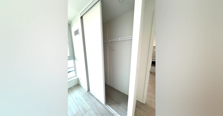 5215-950 Portage Parkway, Vaughan, ON, L4K 0J7 - 13