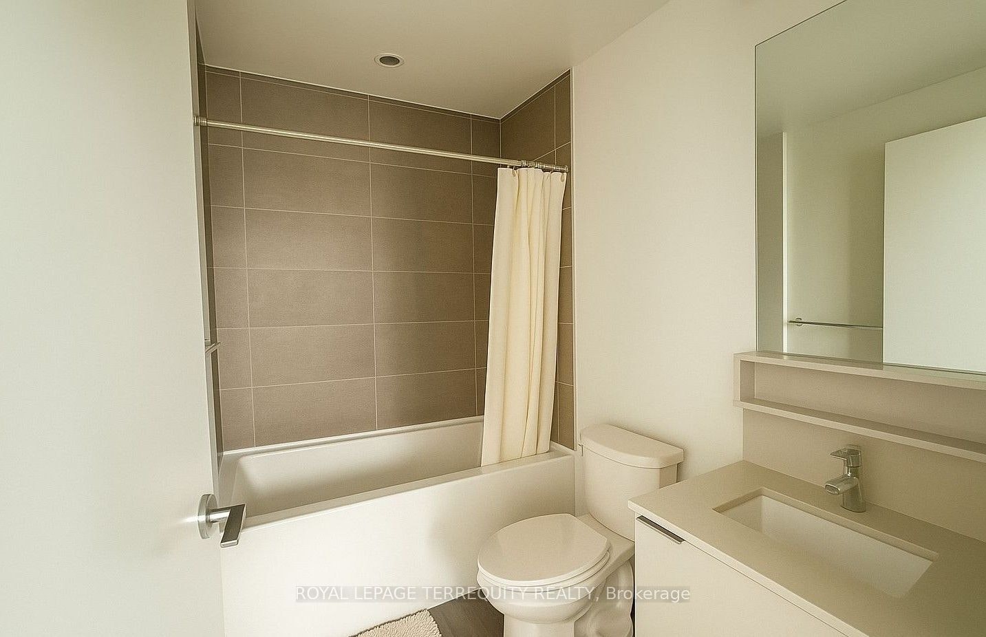 5215-950 Portage Parkway, Vaughan, ON, L4K 0J7 - 15