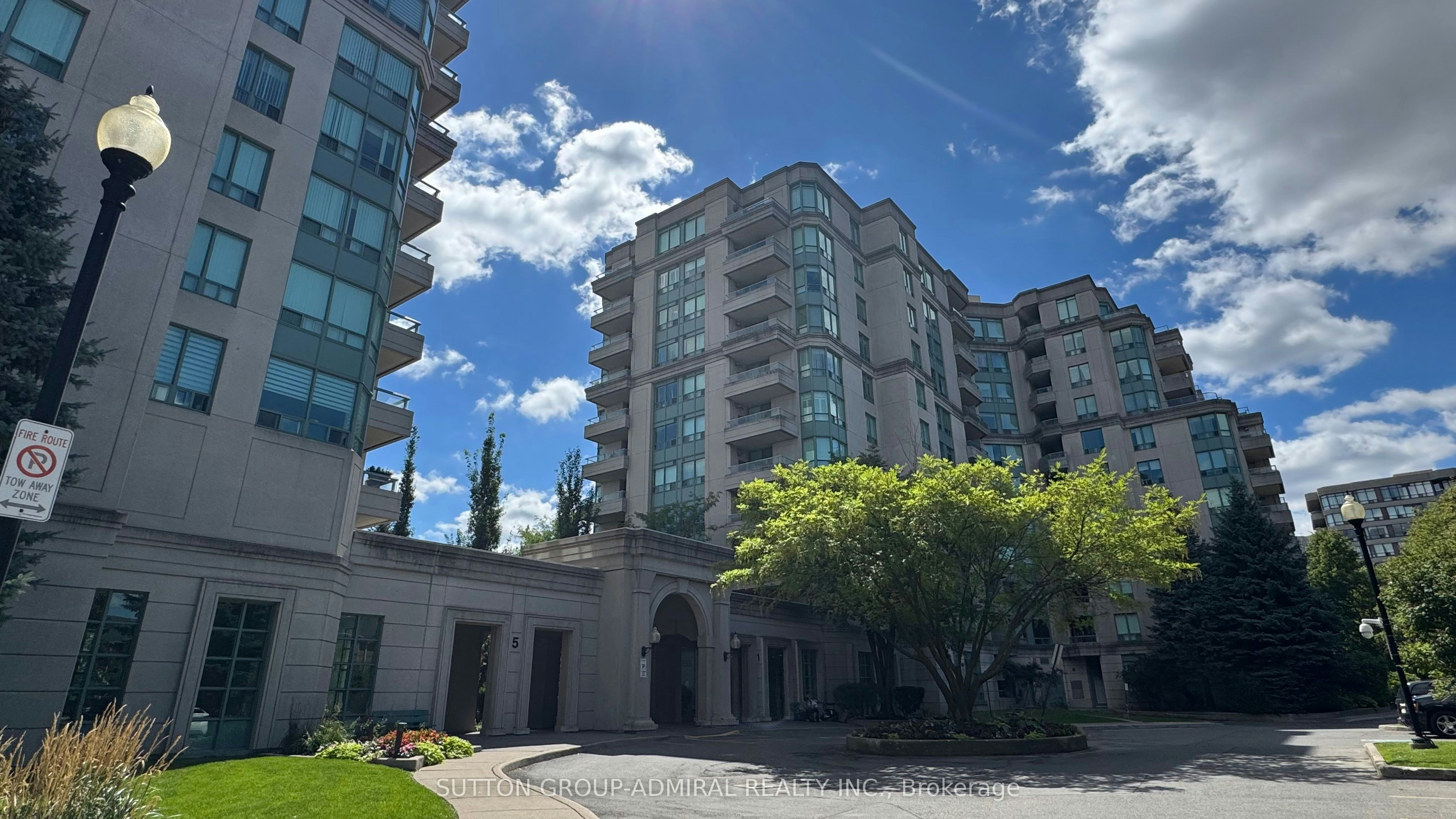 205-1 Emerald Lane, Vaughan, ON, L4J 8N2 - 2