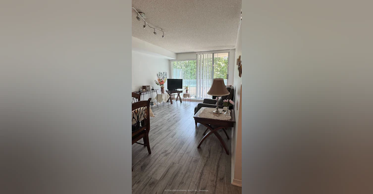 205-1 Emerald Lane, Vaughan, ON, L4J 8N2 - 7