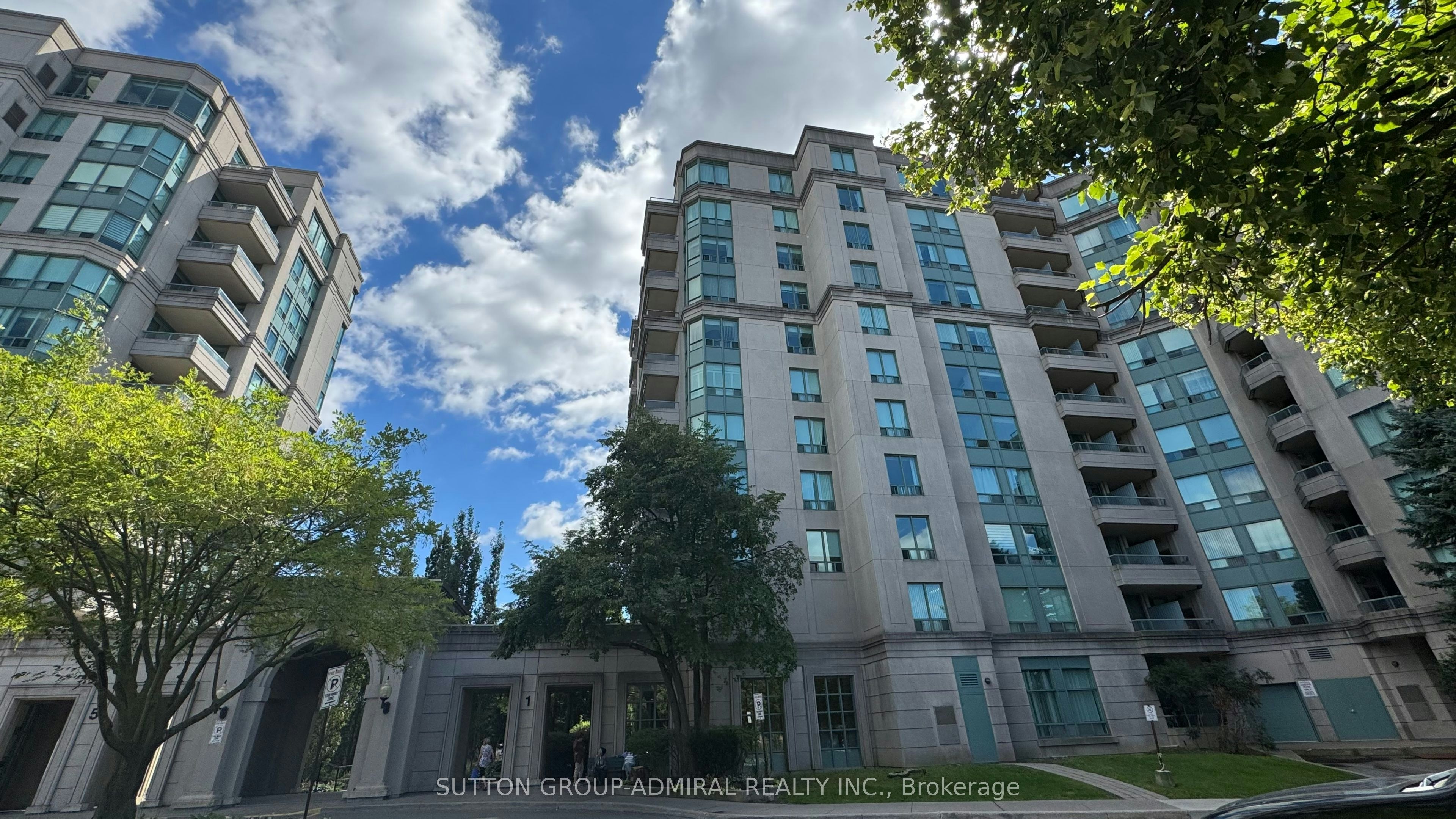 205-1 Emerald Lane, Vaughan, ON, L4J 8N2