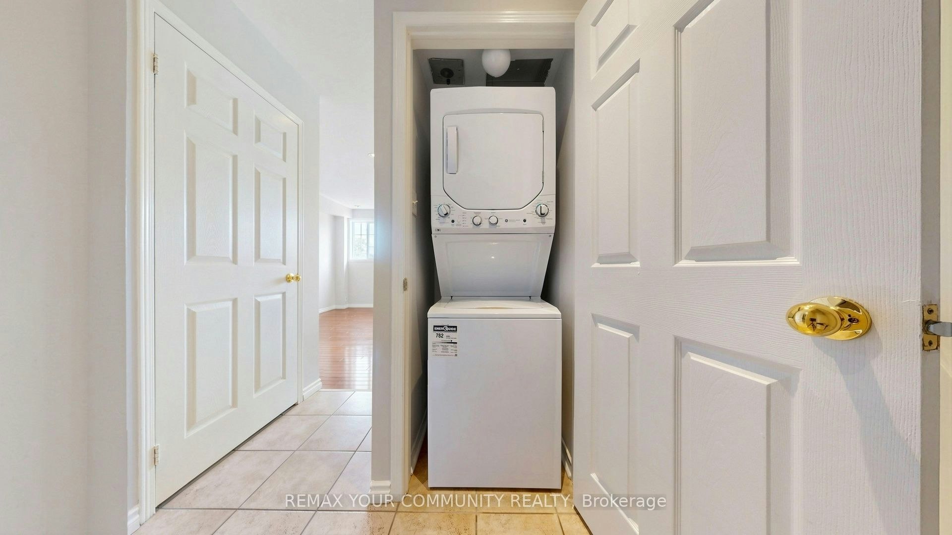 D210-116 Cornell Park Avenue, Markham, ON, L6B 1B6 - 11