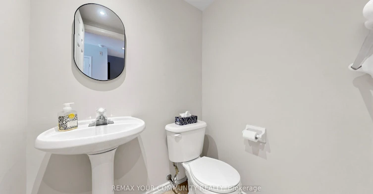 D210-116 Cornell Park Avenue, Markham, ON, L6B 1B6 - 10