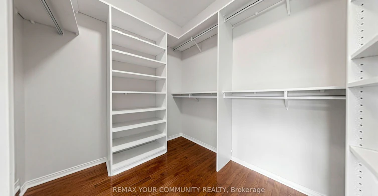 D210-116 Cornell Park Avenue, Markham, ON, L6B 1B6 - 17