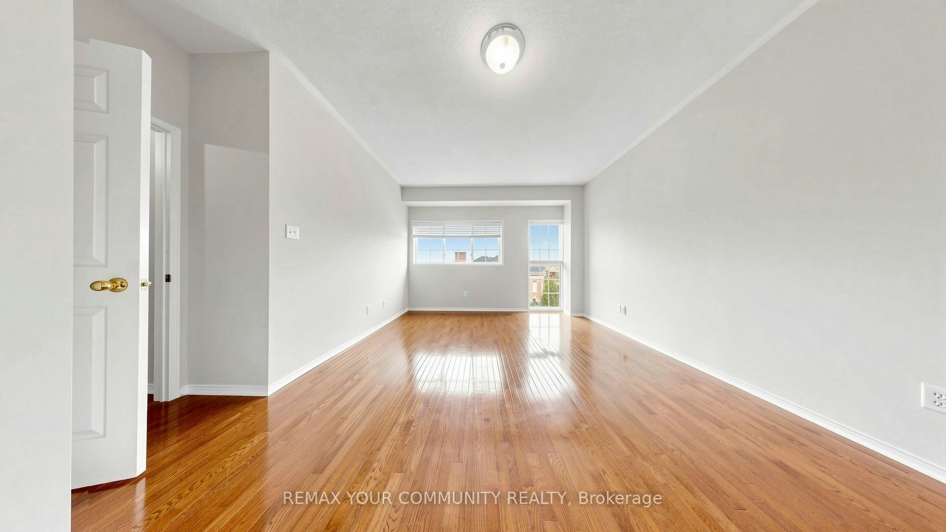D210-116 Cornell Park Avenue, Markham, ON, L6B 1B6 - 15