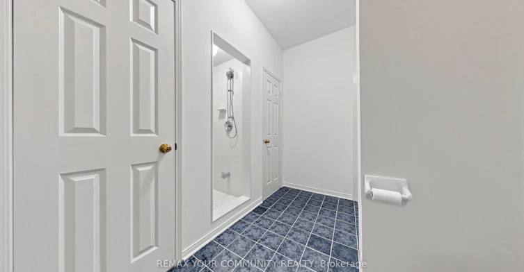 D210-116 Cornell Park Avenue, Markham, ON, L6B 1B6 - 19
