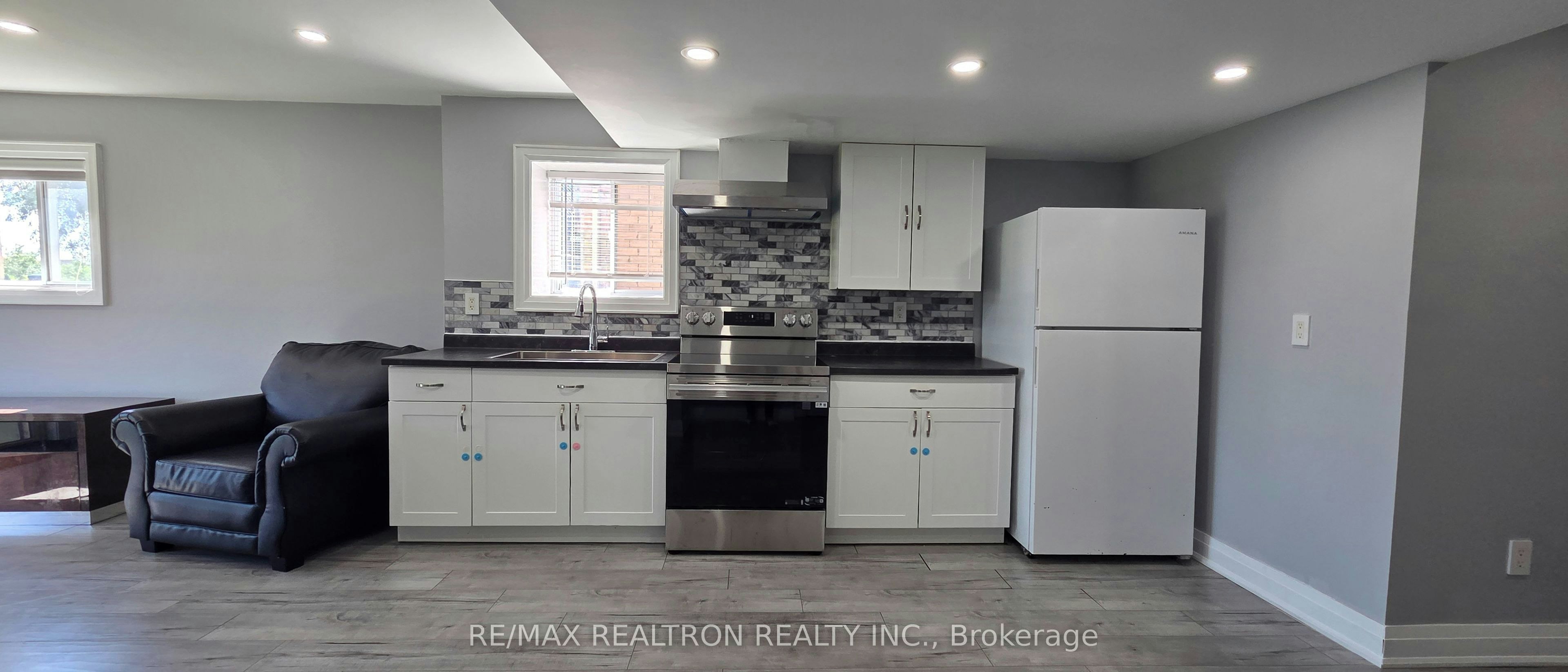 45 Hopewell Avenue, Vaughan, ON, L4H 3N5 - 7