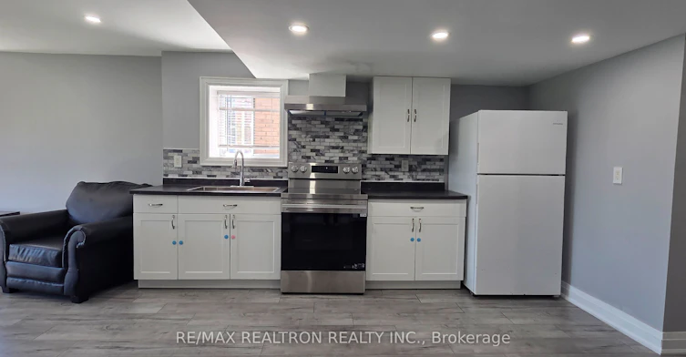 45 Hopewell Avenue, Vaughan, ON, L4H 3N5 - 7