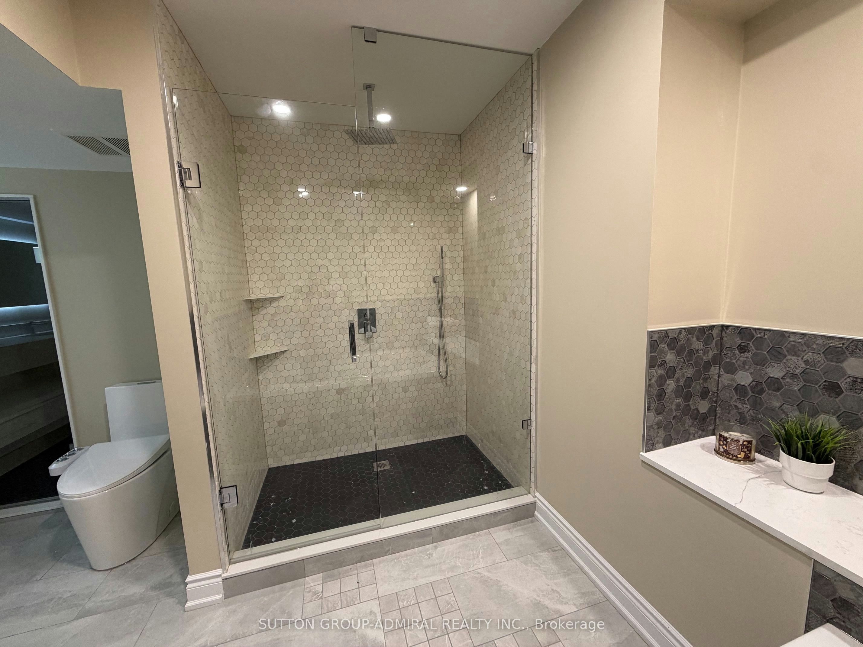 232 Frederick Curran Lane, Newmarket, ON, L3X 3J3 - 10