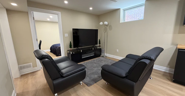 232 Frederick Curran Lane, Newmarket, ON, L3X 3J3 - 5