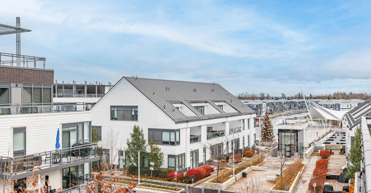 C416-301 Sea Ray Avenue, Innisfil, ON, L9S 0L8 - 2