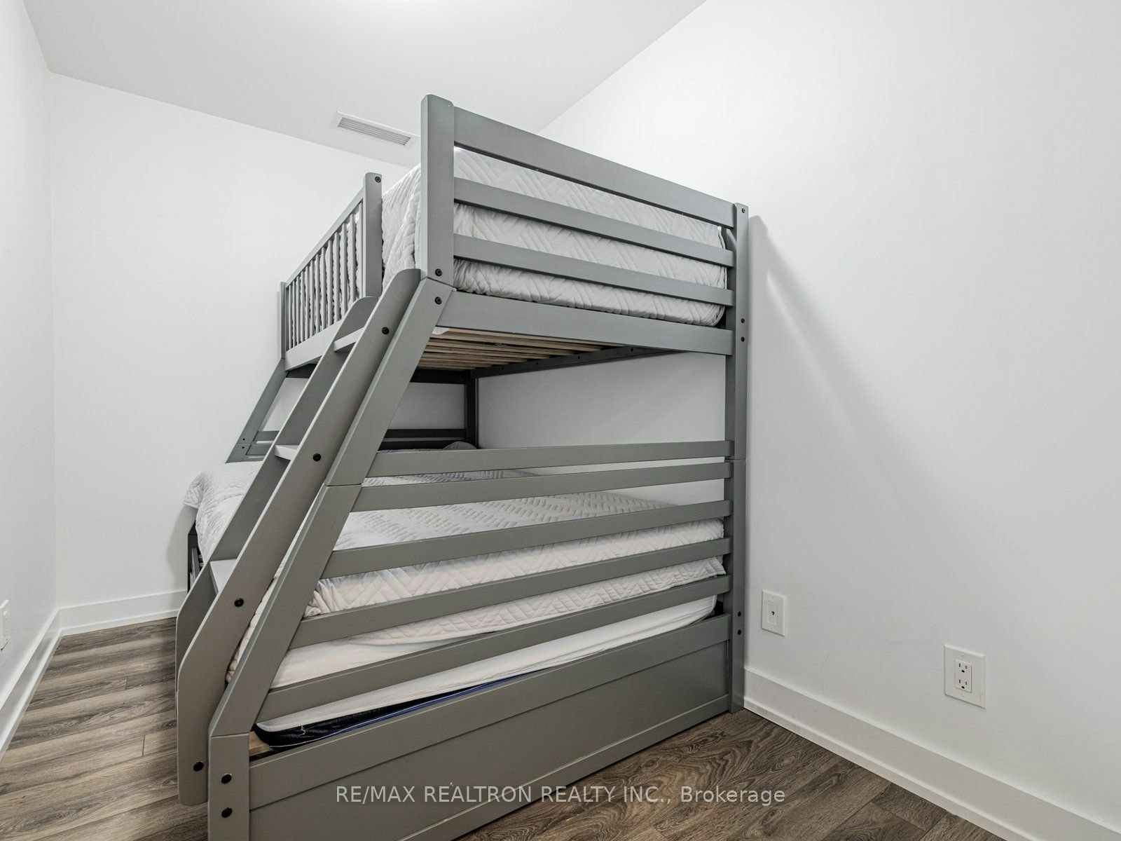C416-301 Sea Ray Avenue, Innisfil, ON, L9S 0L8 - 16