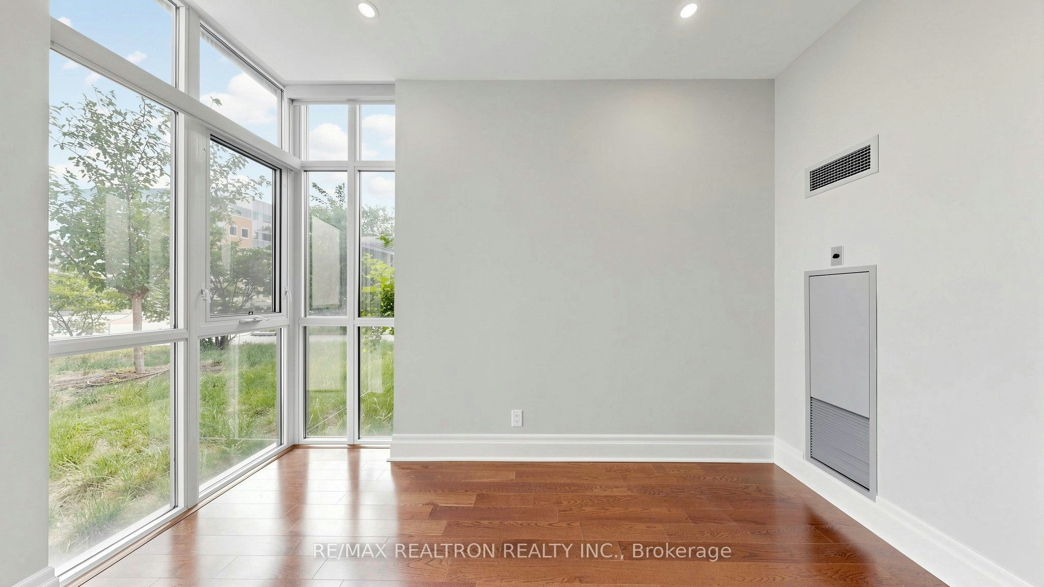 116C-39 Upper Duke Crescent, Markham, ON, L6G 0B8 - 7