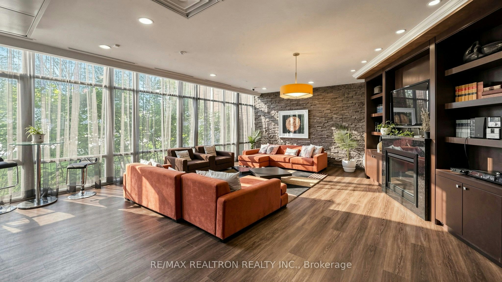116C-39 Upper Duke Crescent, Markham, ON, L6G 0B8 - 18