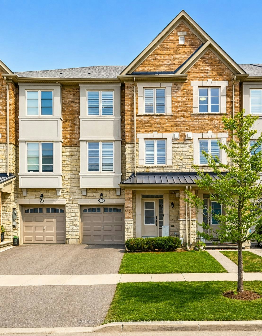 22 Lowther Avenue, Richmond Hill, ON, L4E 2Z7