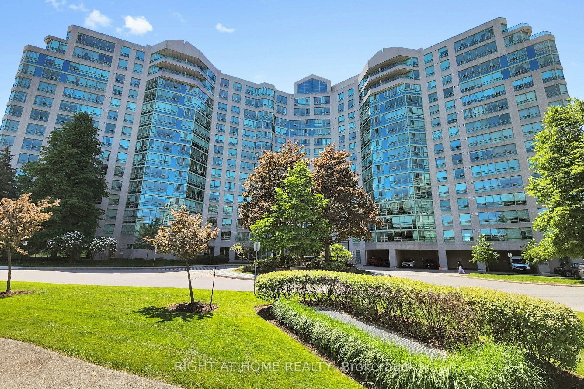 1120-7805 Bayview Avenue, Markham, ON, L3T 7N1
