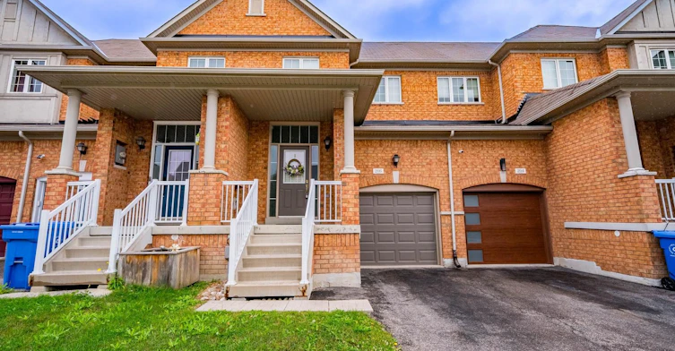 206 Lageer Drive, Whitchurch-Stouffville, ON, L4A 0X1