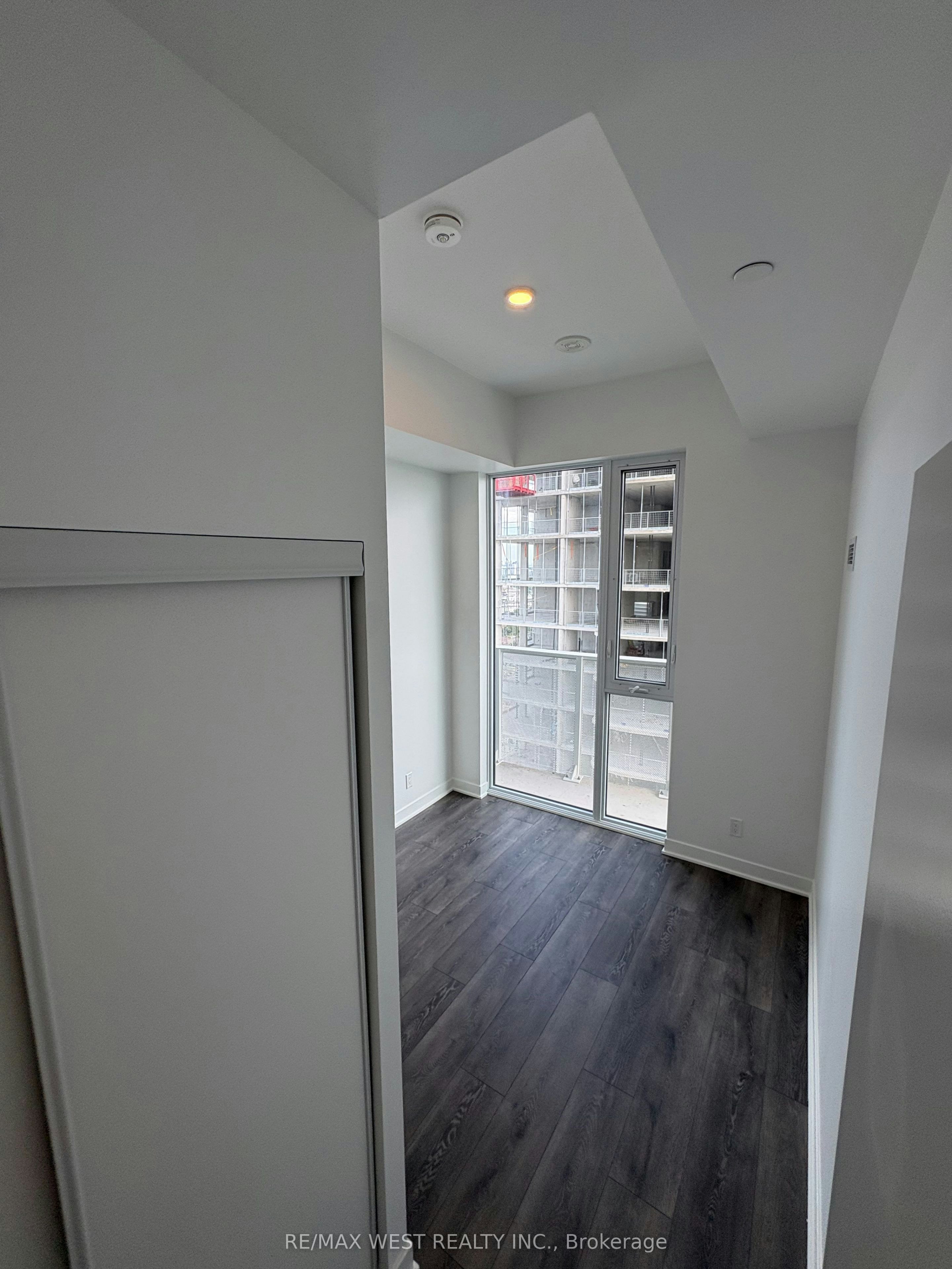 2214-6 Flavelle Trail, Vaughan, ON, L4L 0M8 - 9
