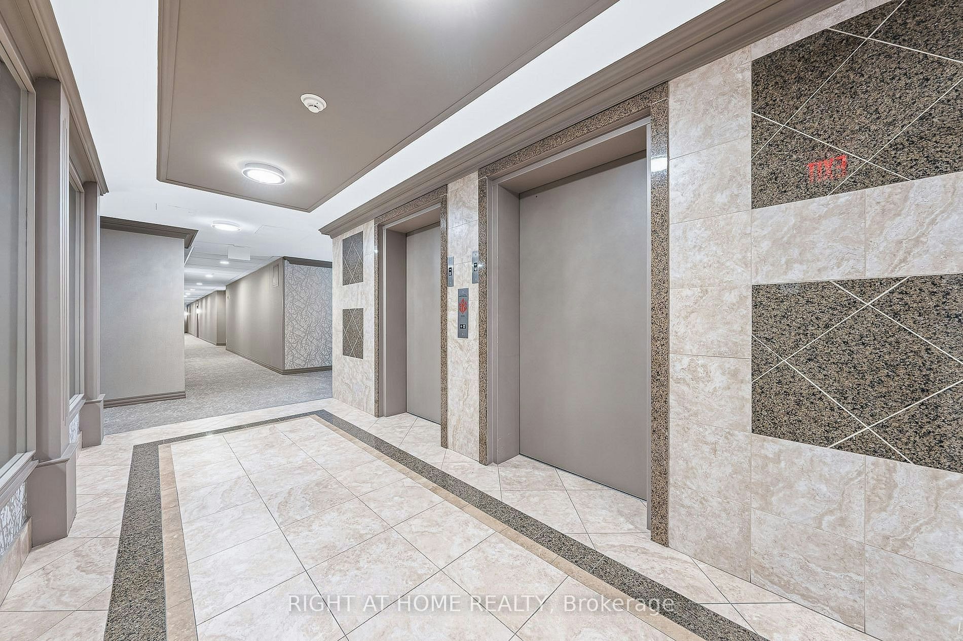 305-8 Maison Parc Court, Vaughan, ON, L4J 9K5 - 27