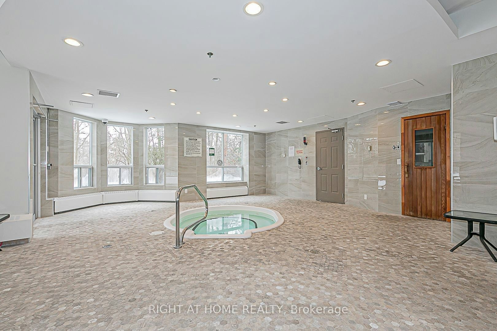305-8 Maison Parc Court, Vaughan, ON, L4J 9K5 - 23