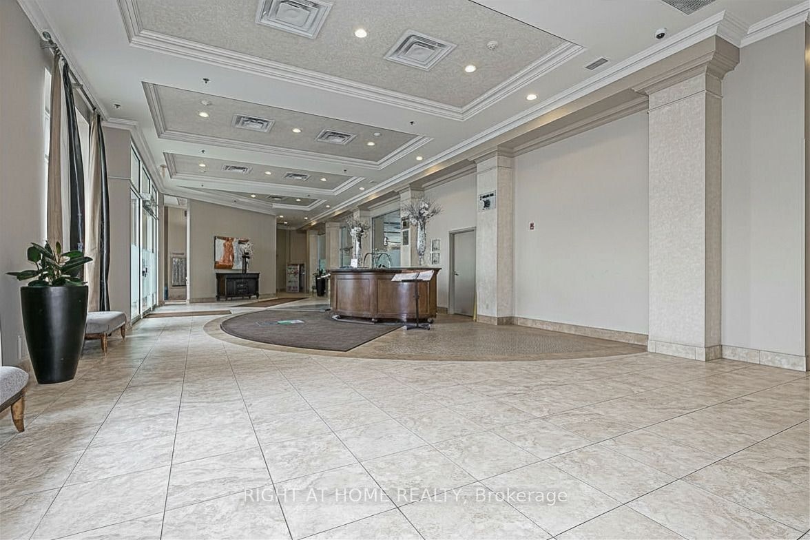 305-8 Maison Parc Court, Vaughan, ON, L4J 9K5 - 5