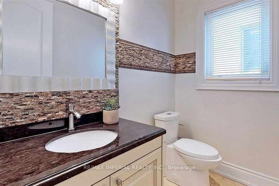 82 Woodward Avenue, Markham, ON, L3T 1E7 - 17