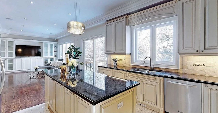 82 Woodward Avenue, Markham, ON, L3T 1E7 - 9