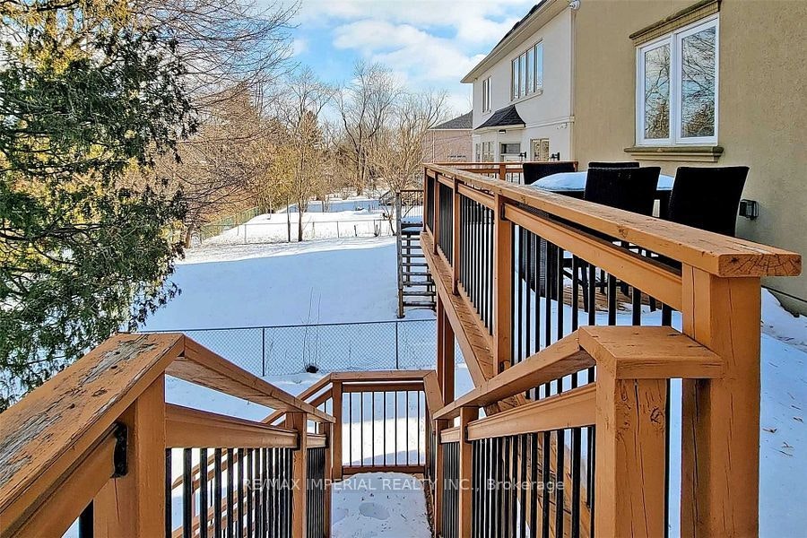 82 Woodward Avenue, Markham, ON, L3T 1E7 - 35