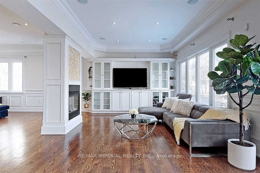 82 Woodward Avenue, Markham, ON, L3T 1E7 - 4