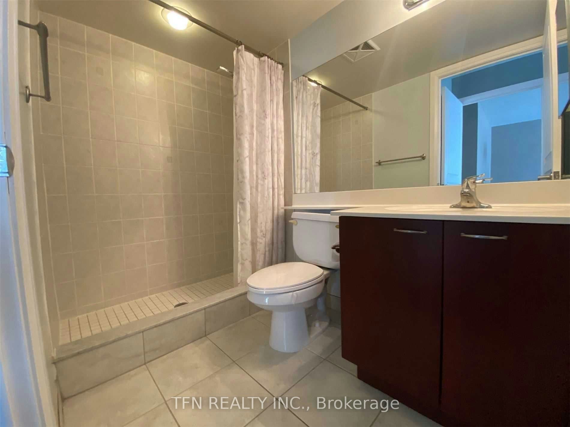 704-310 Red Maple Road, Richmond Hill, ON, L4C 0T7 - 8