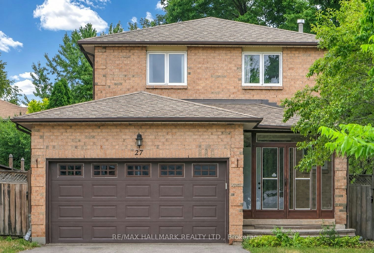 27 Pugsley Avenue, Richmond Hill, ON, L4C 8V2