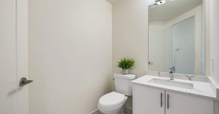 602-9000 Jane Street, Vaughan, ON, L4K 0M6 - 8