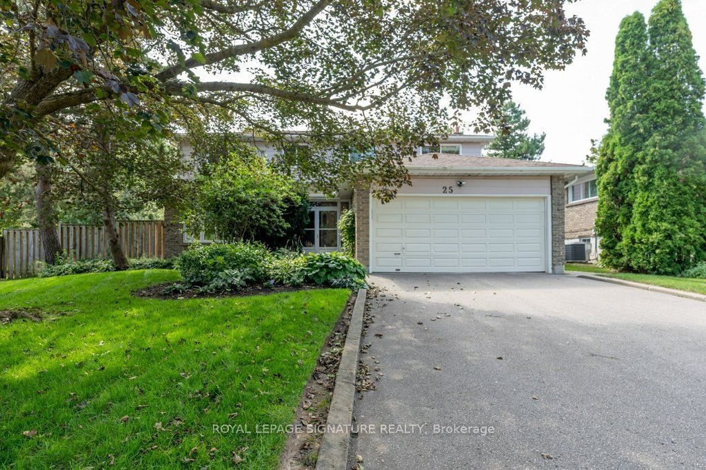 25 Stiver Court, Markham, ON, L3R 2R1