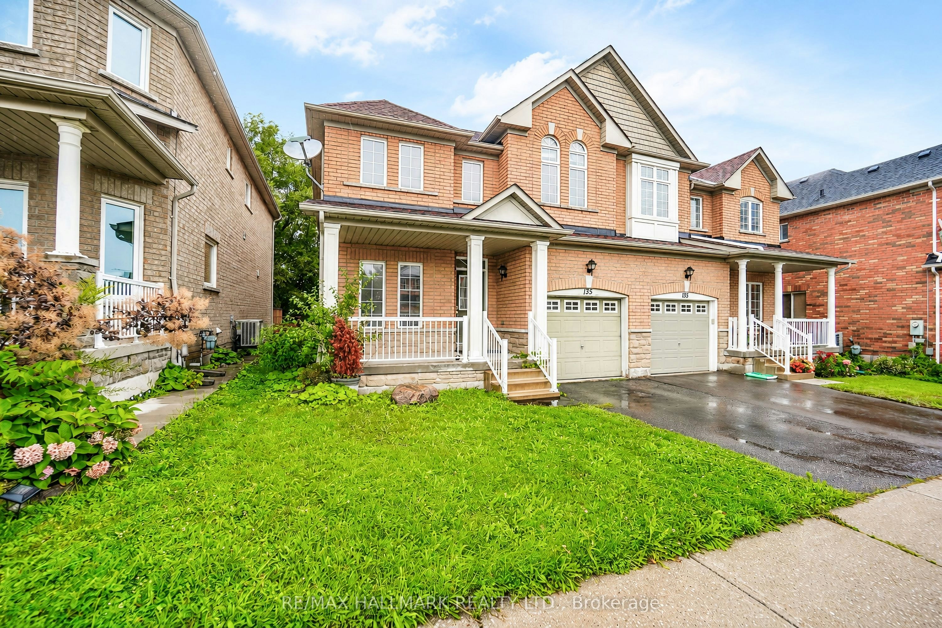 135 Maroon Drive, Richmond Hill, ON, L4E 5B7 - 3