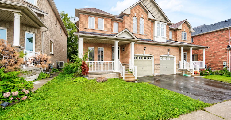 135 Maroon Drive, Richmond Hill, ON, L4E 5B7 - 3