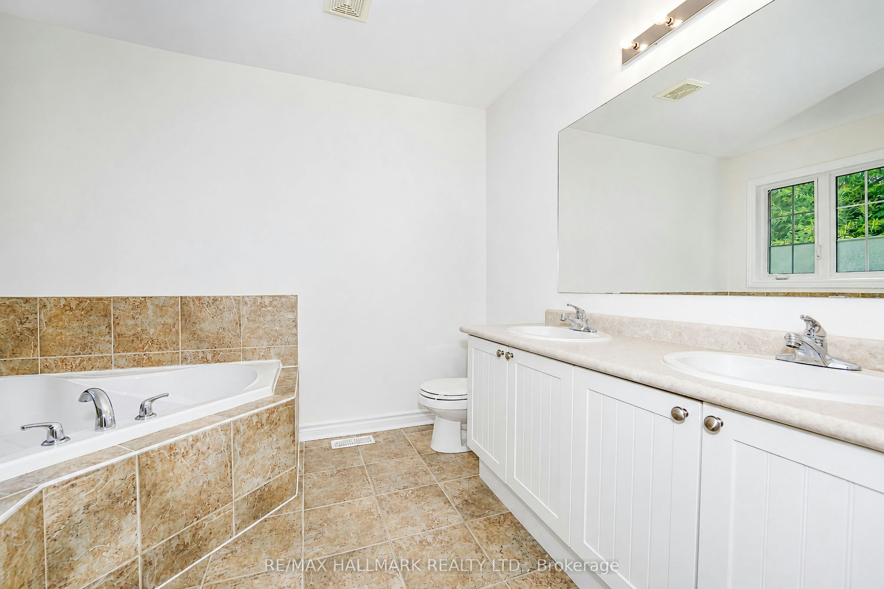 135 Maroon Drive, Richmond Hill, ON, L4E 5B7 - 24