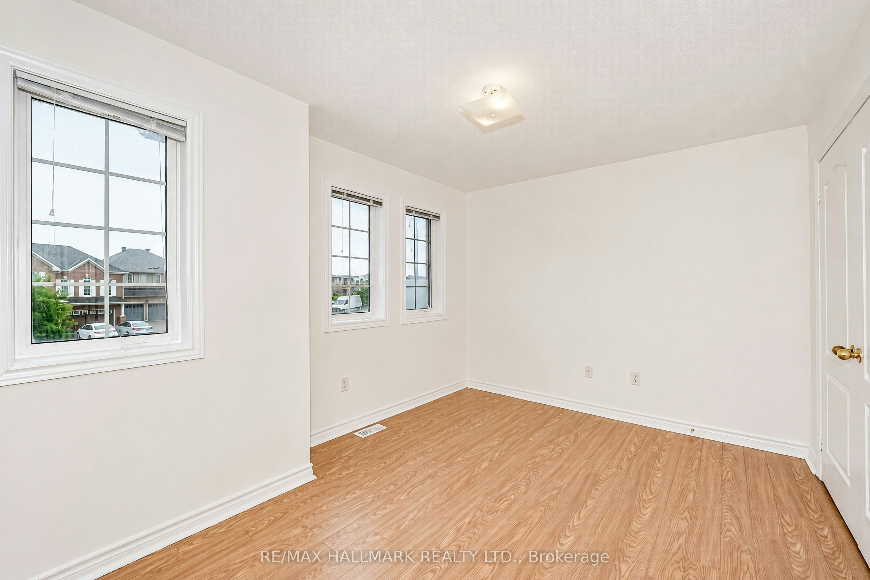 135 Maroon Drive, Richmond Hill, ON, L4E 5B7 - 17