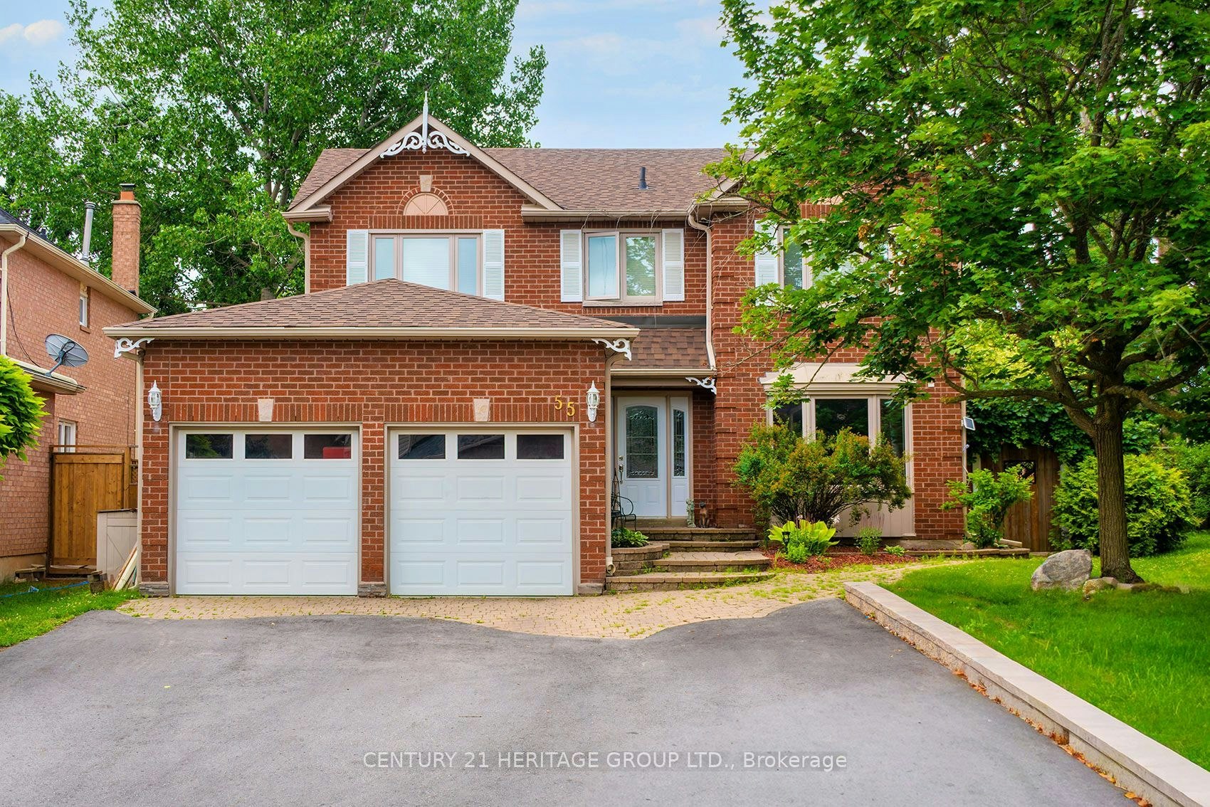 55 Chartwell Crescent, Georgina, ON, L4P 3N8