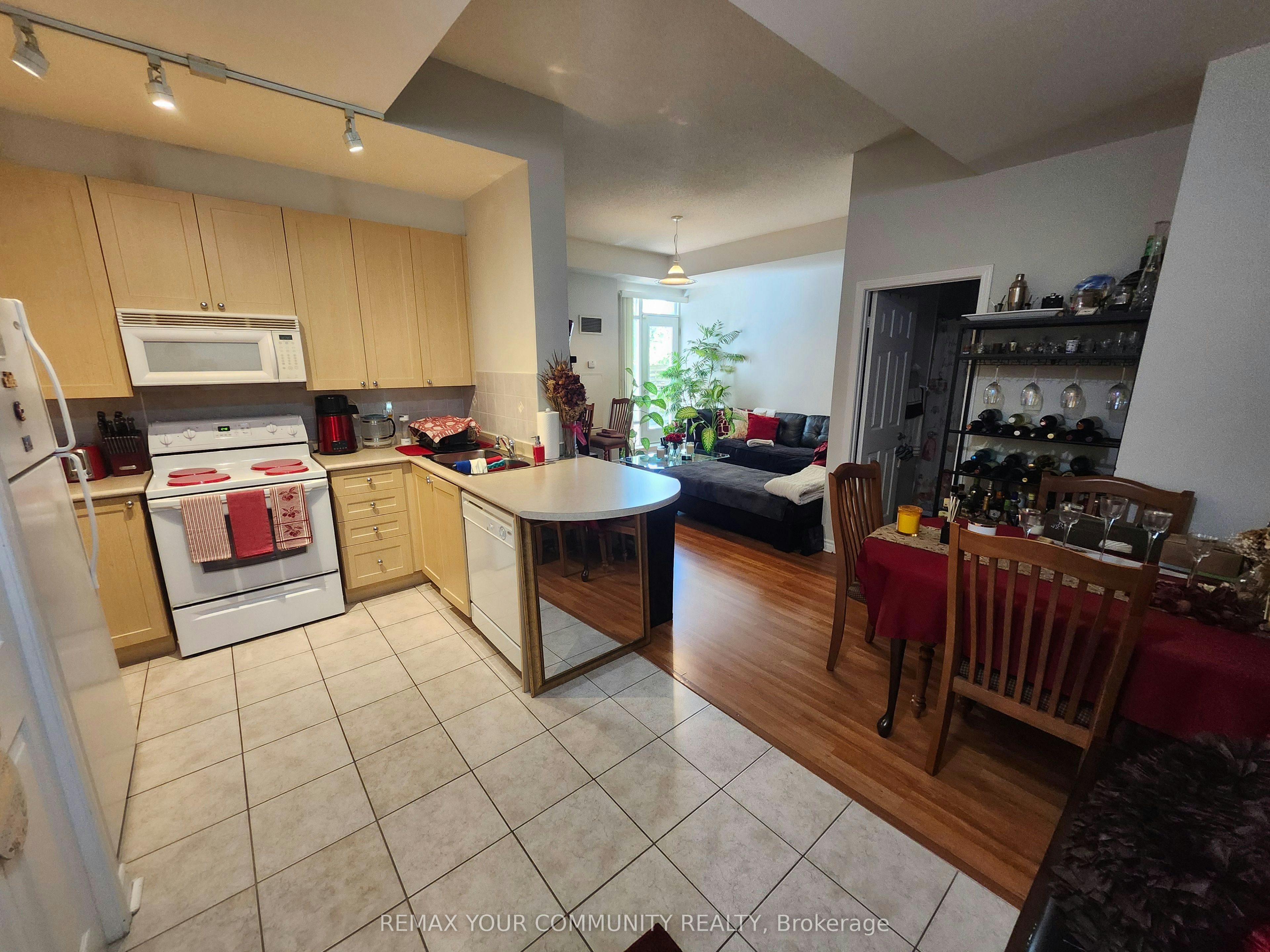 112-11121 Yonge Street, Richmond Hill, ON, L4C 0S7 - 5