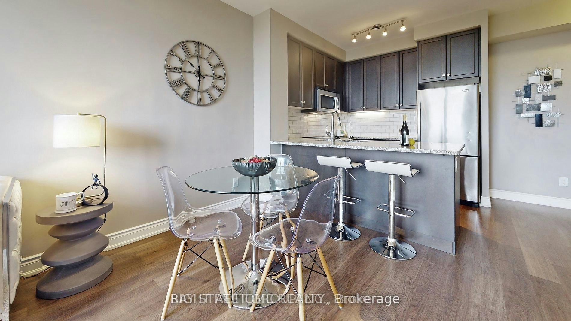 512-9245 Jane Street, Vaughan, ON, L6A 0J9 - 7
