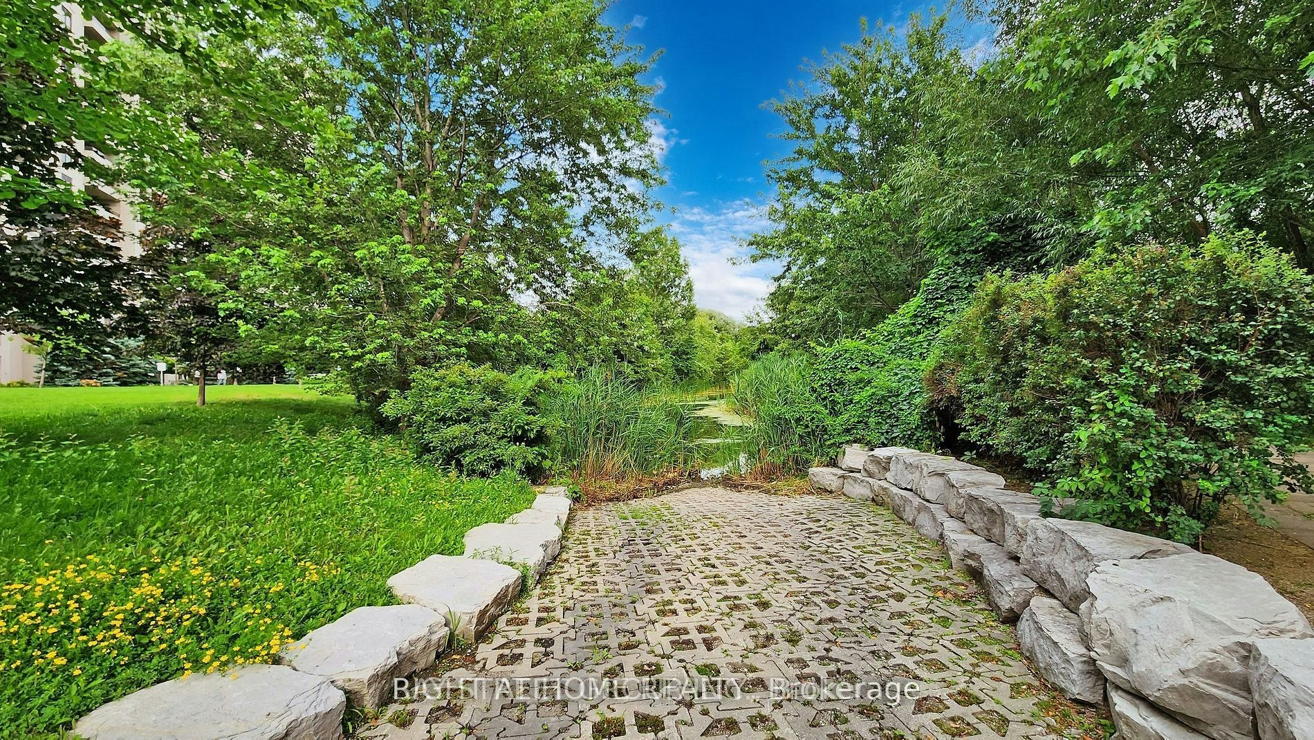512-9245 Jane Street, Vaughan, ON, L6A 0J9 - 22